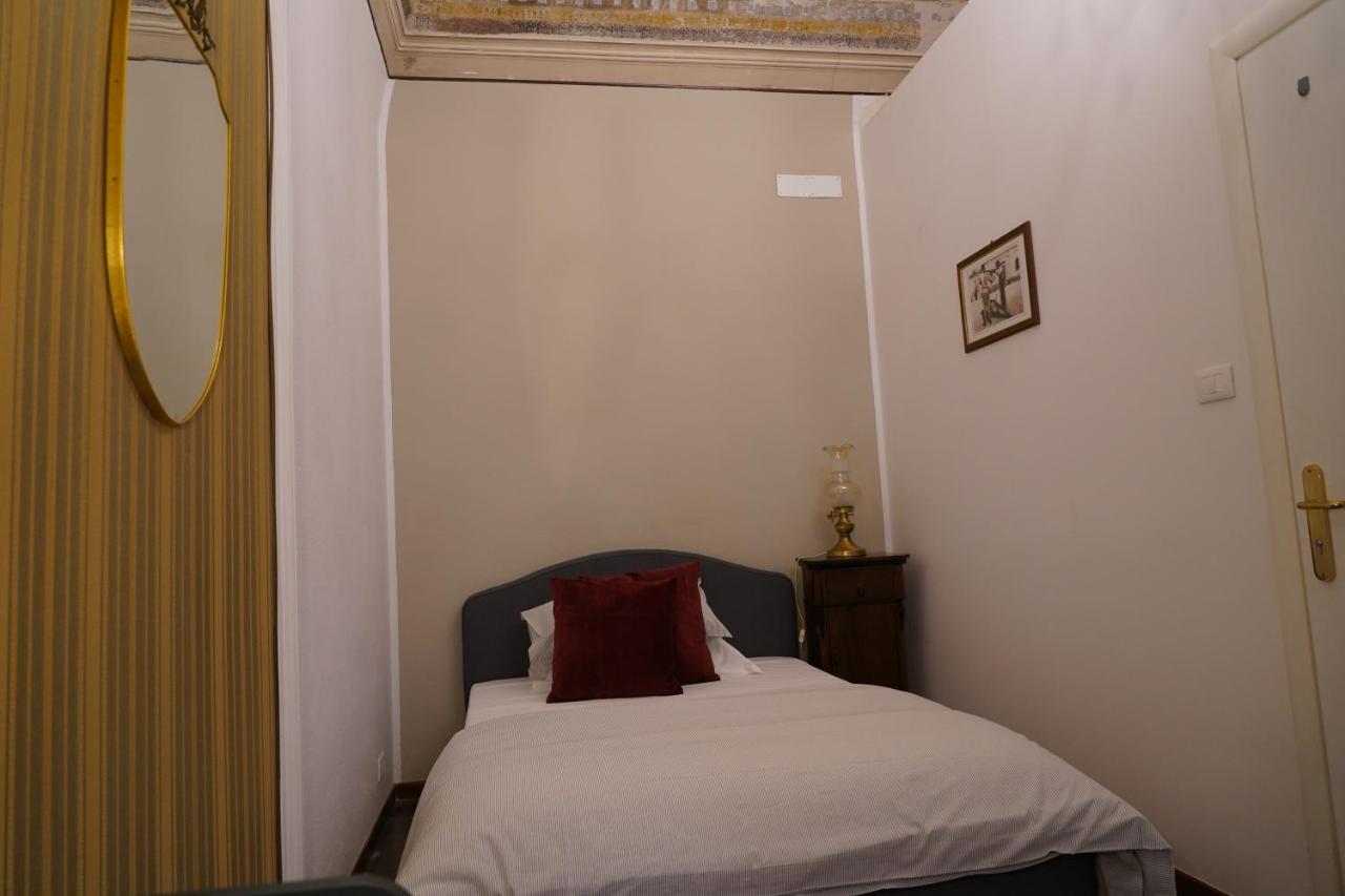 Ds Apartment Catania Luaran gambar